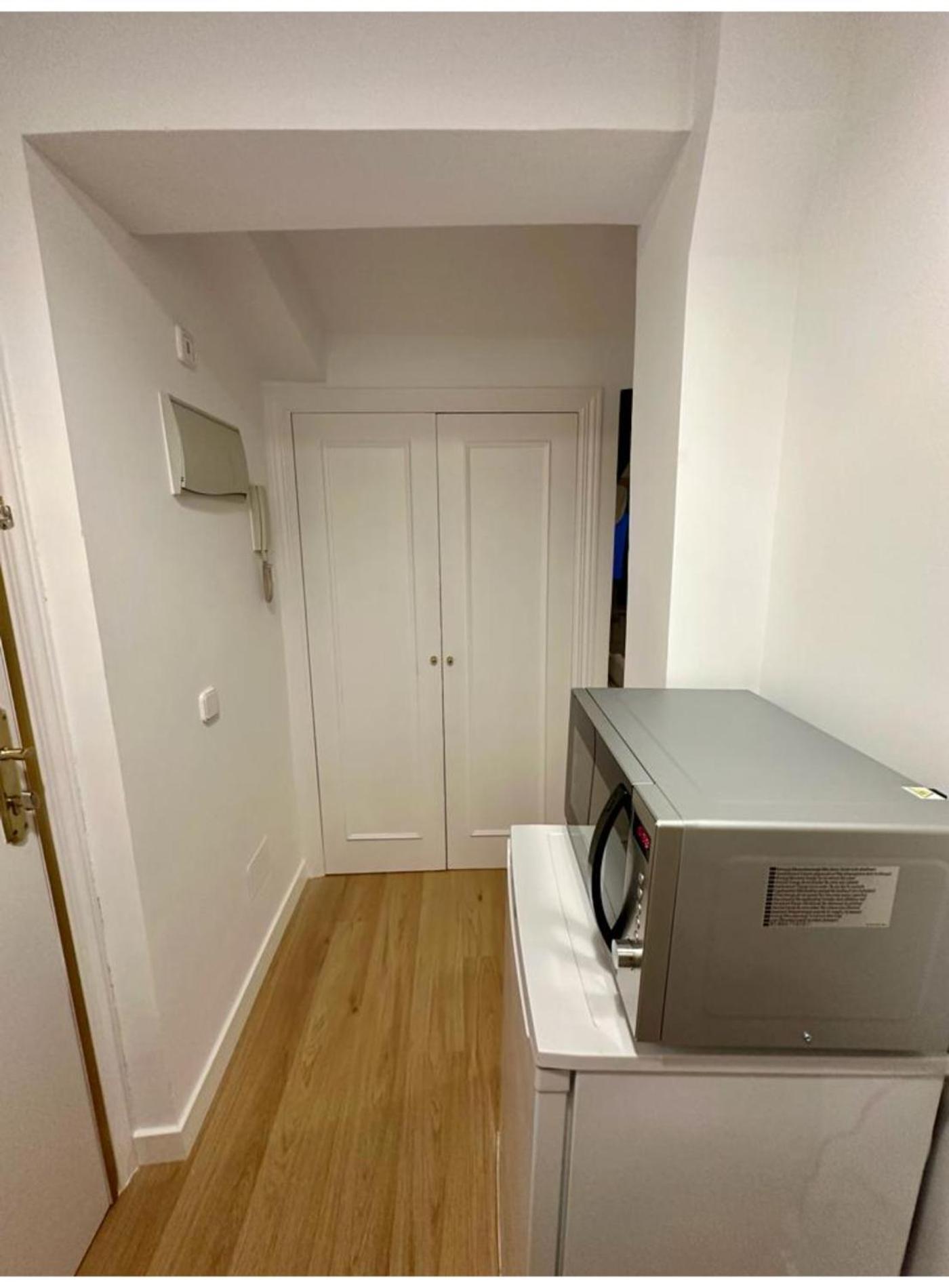 Fashion Design Loft En Calle Carretas-Sol Para 4Pax Madrid Exterior foto